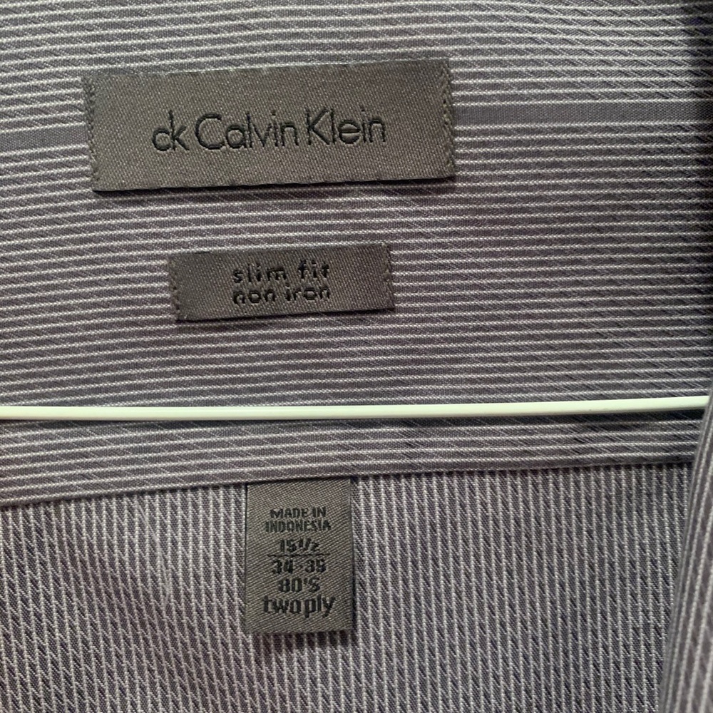 Calvin Klein button down - Picture 3 of 5
